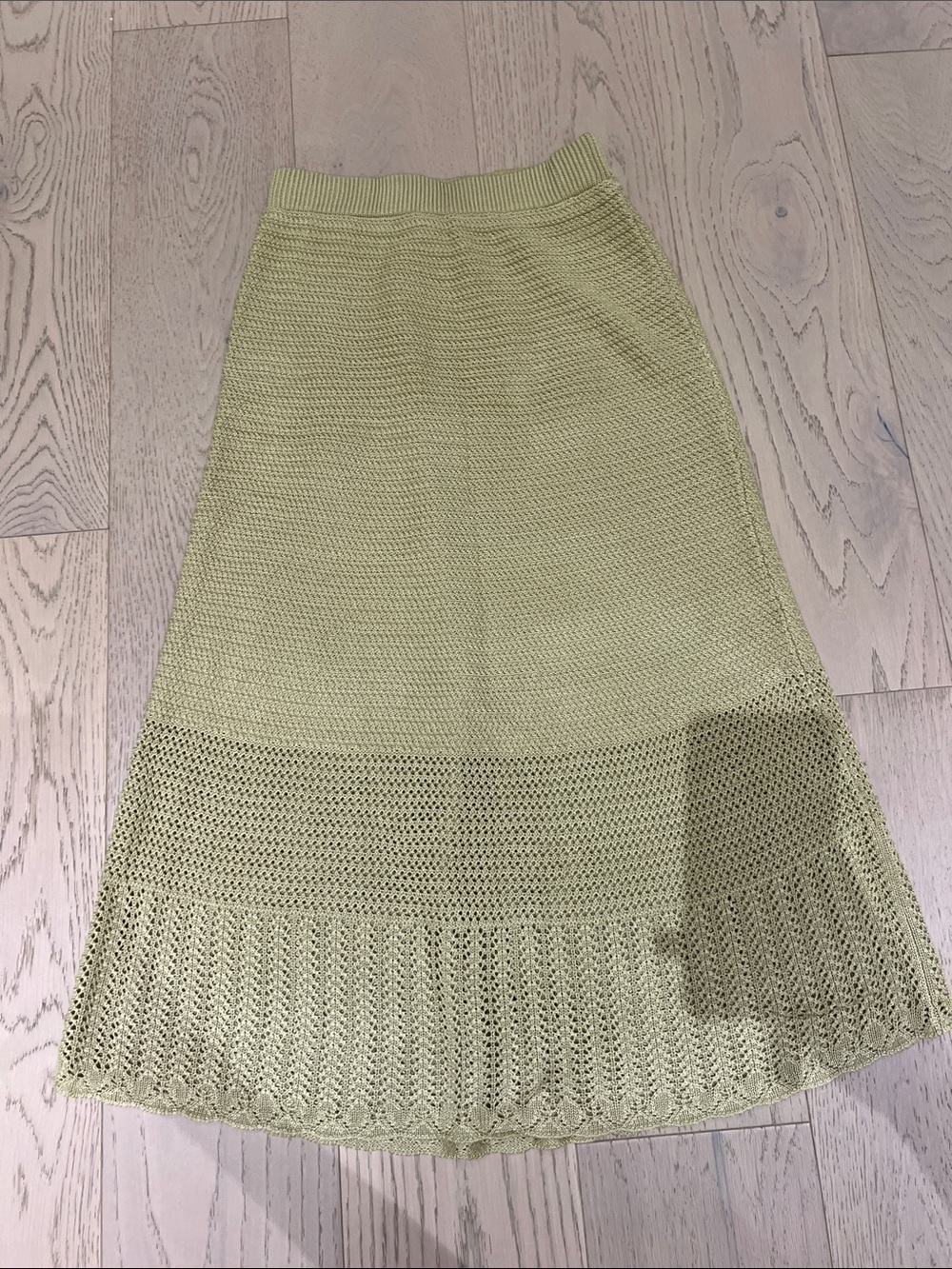 Women’s Knit Midi Skirt in Sage Green